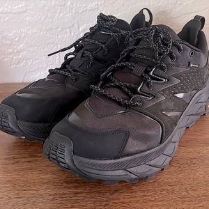 Hoka One One Anacapa shoes